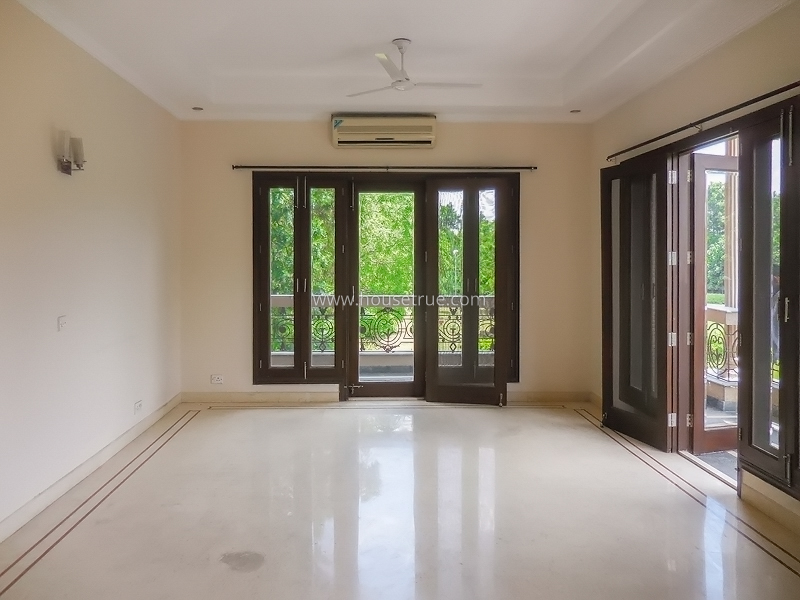 4 BHK Farm House For Rent in DLF Chttarpur