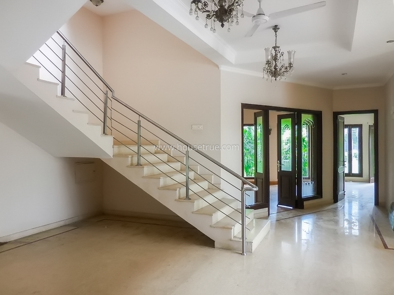 4 BHK Farm House For Rent in DLF Chttarpur