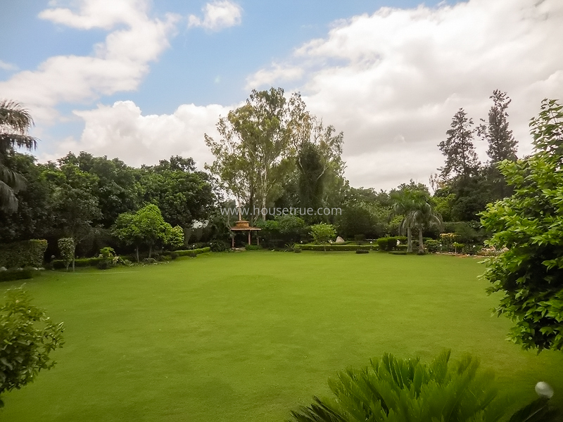 4 BHK Farm House For Rent in DLF Chttarpur