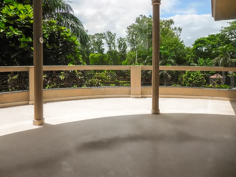 4 BHK Farm House For Rent in DLF Chttarpur