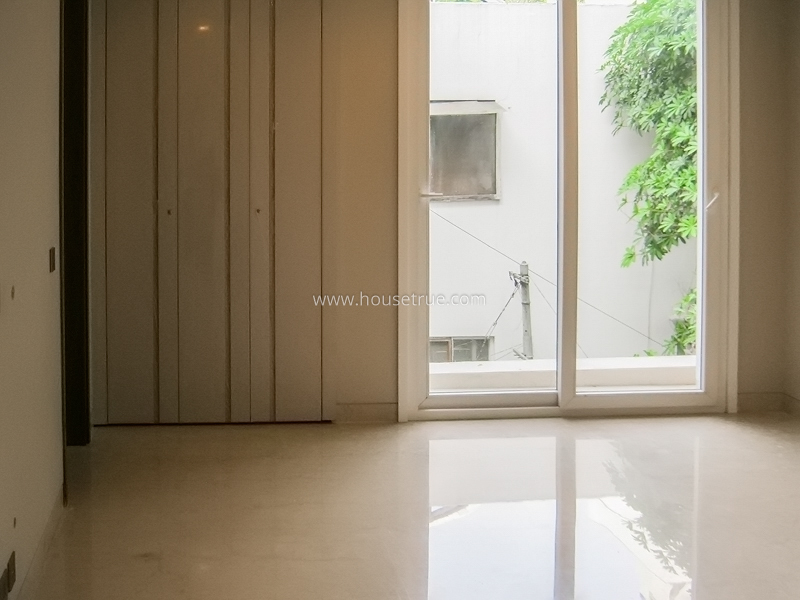 3 BHK Builder Floor For Rent in Chanakyapuri