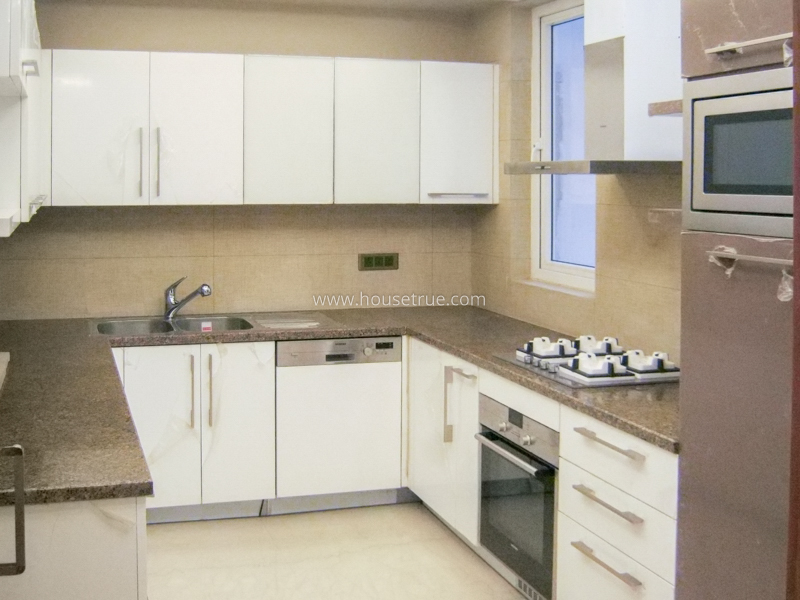 3 BHK Builder Floor For Rent in Chanakyapuri