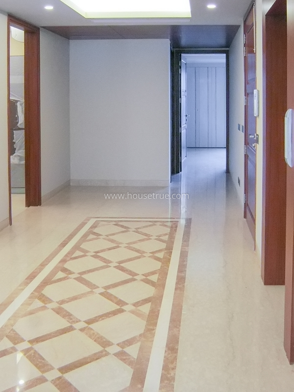 3 BHK Builder Floor For Rent in Chanakyapuri