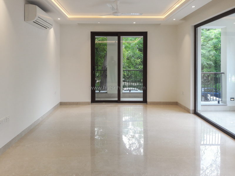 3 BHK Flat For Rent in Shanti Niketan
