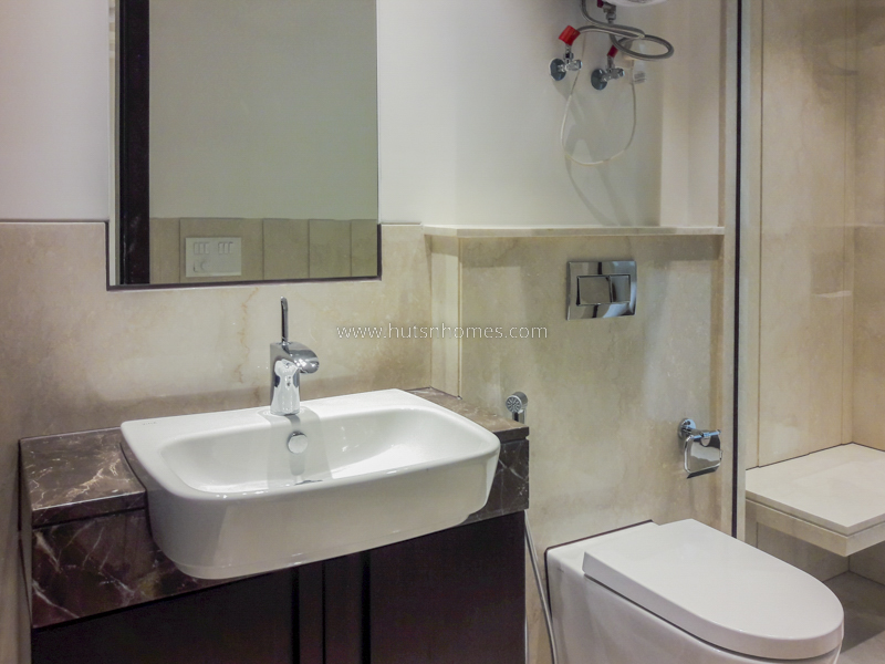 3 BHK Flat For Rent in Shanti Niketan