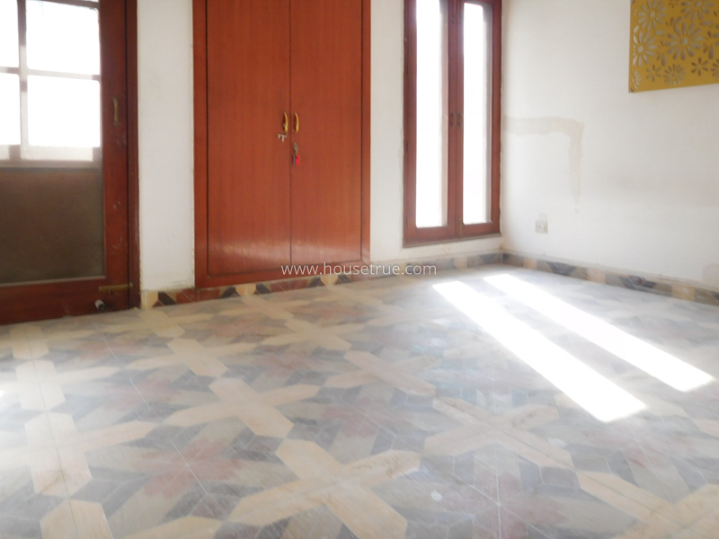12 BHK House For Rent in Hemkunth Colony