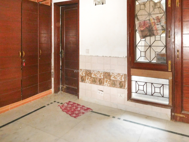 12 BHK House For Rent in Hemkunth Colony