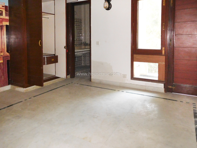 12 BHK House For Rent in Hemkunth Colony