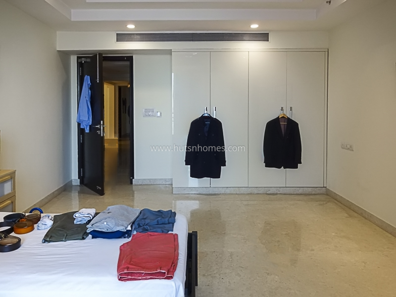 4 BHK Flat For Rent in Golf Course Road