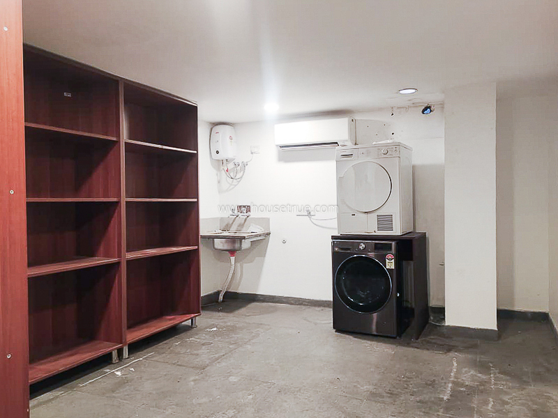 6 BHK Duplex For Rent in Vasant Vihar