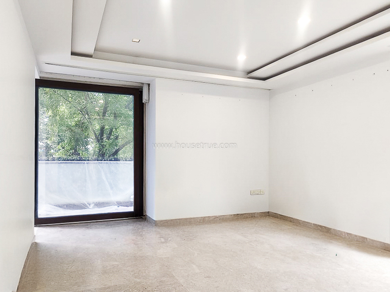 6 BHK Duplex For Rent in Vasant Vihar