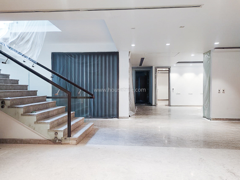 6 BHK Duplex For Rent in Vasant Vihar
