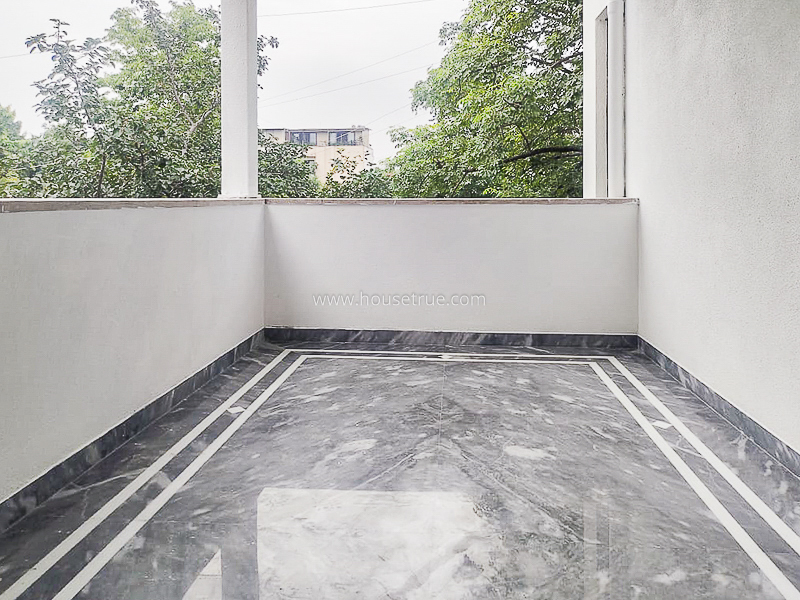 6 BHK Duplex For Rent in Vasant Vihar