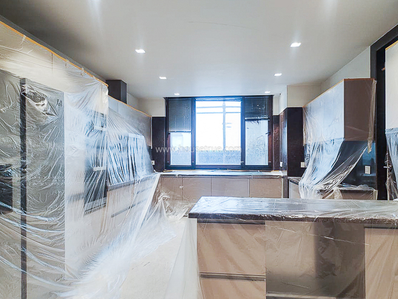 6 BHK Duplex For Rent in Vasant Vihar