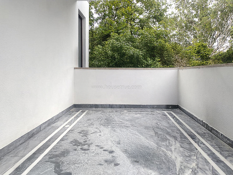 6 BHK Duplex For Rent in Vasant Vihar