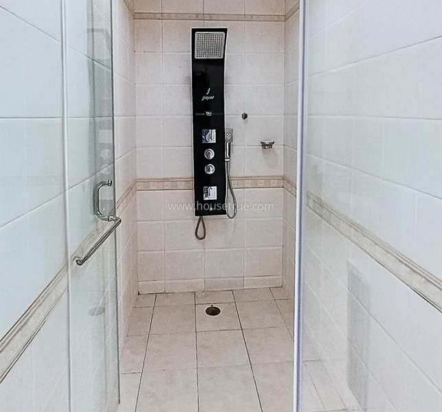 4 BHK Triplex Property For Rent in Chanakyapuri