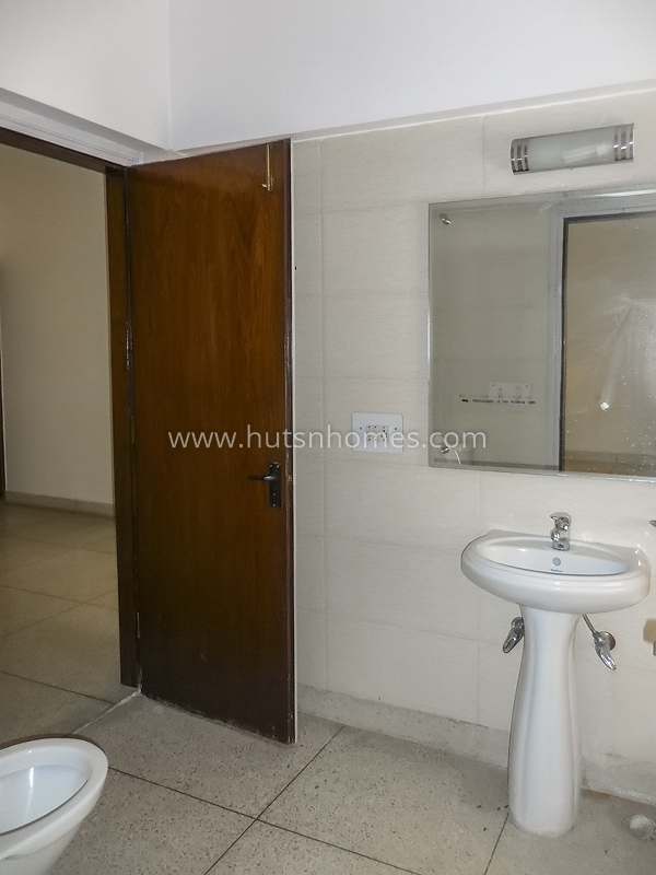 4 BHK House For Rent in Shanti Niketan