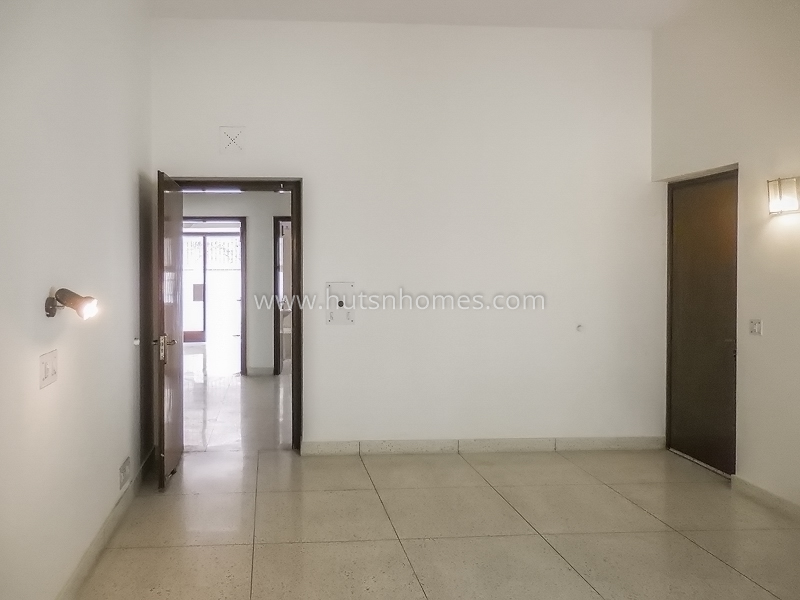 4 BHK House For Rent in Shanti Niketan