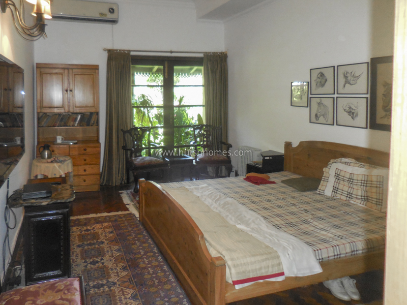 4 BHK Flat For Rent in Jor Bagh