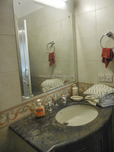 4 BHK Flat For Rent in Jor Bagh