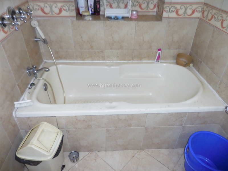 4 BHK Flat For Rent in Jor Bagh