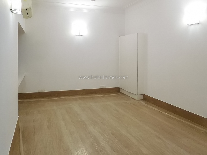 5 BHK House For Rent in Jor Bagh