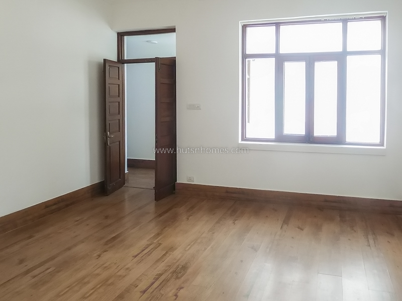 5 BHK House For Rent in Jor Bagh