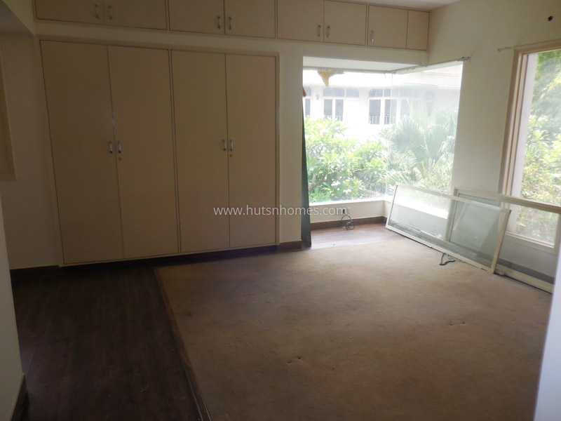 5 BHK House For Rent in Shanti Niketan