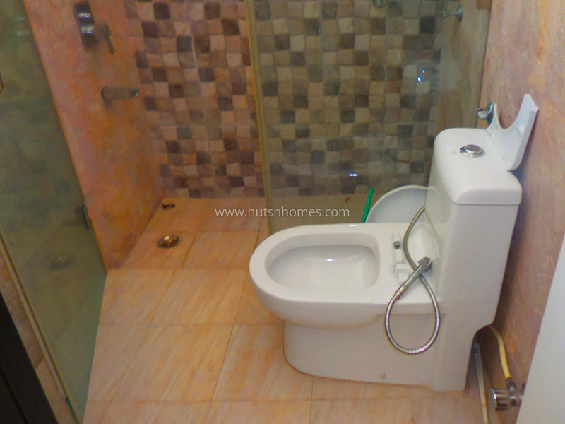 5 BHK House For Rent in Shanti Niketan