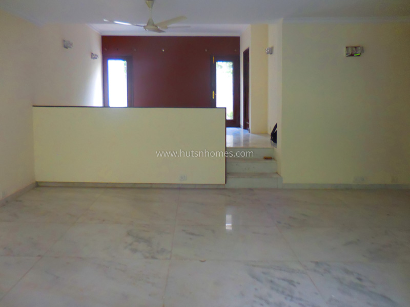 5 BHK House For Rent in Shanti Niketan