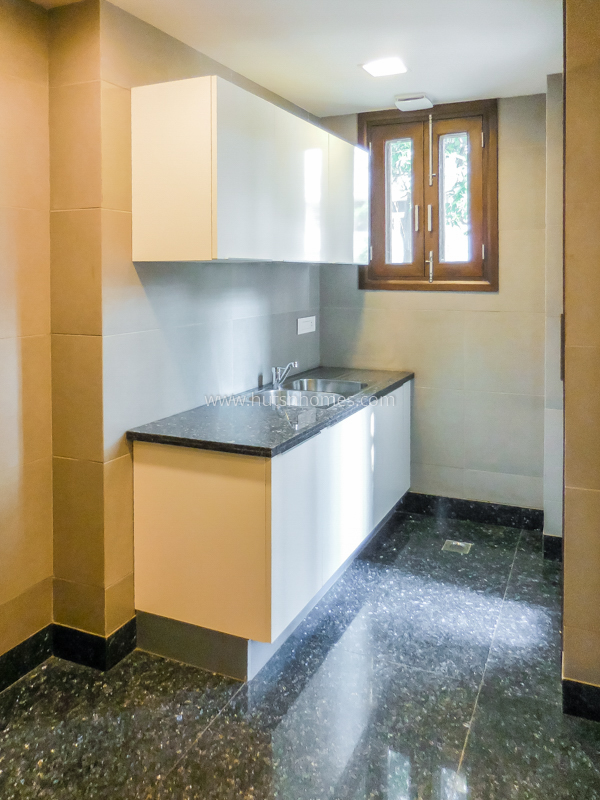 3 BHK Duplex For Sale in Jor Bagh