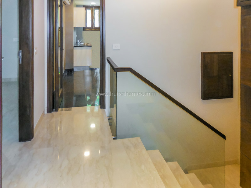 3 BHK Duplex For Sale in Jor Bagh