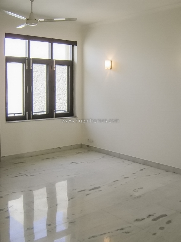3 BHK Flat For Rent in Vasant Vihar