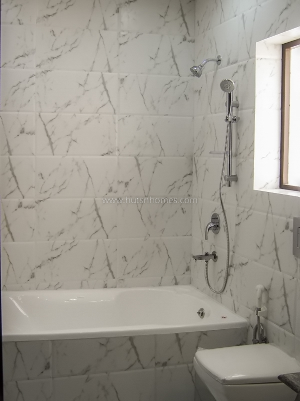 3 BHK Flat For Rent in Vasant Vihar