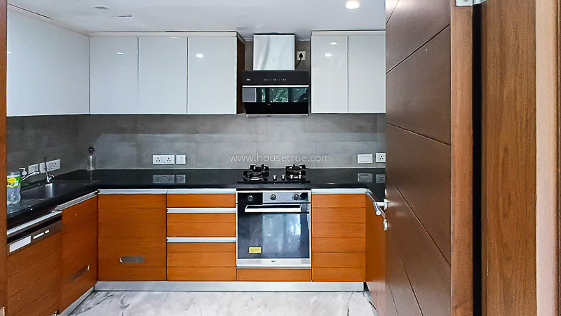 3 BHK Duplex For Rent in Prithviraj Road