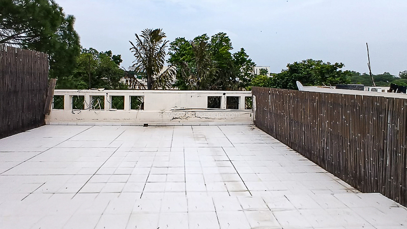 3 BHK Duplex For Rent in Prithviraj Road