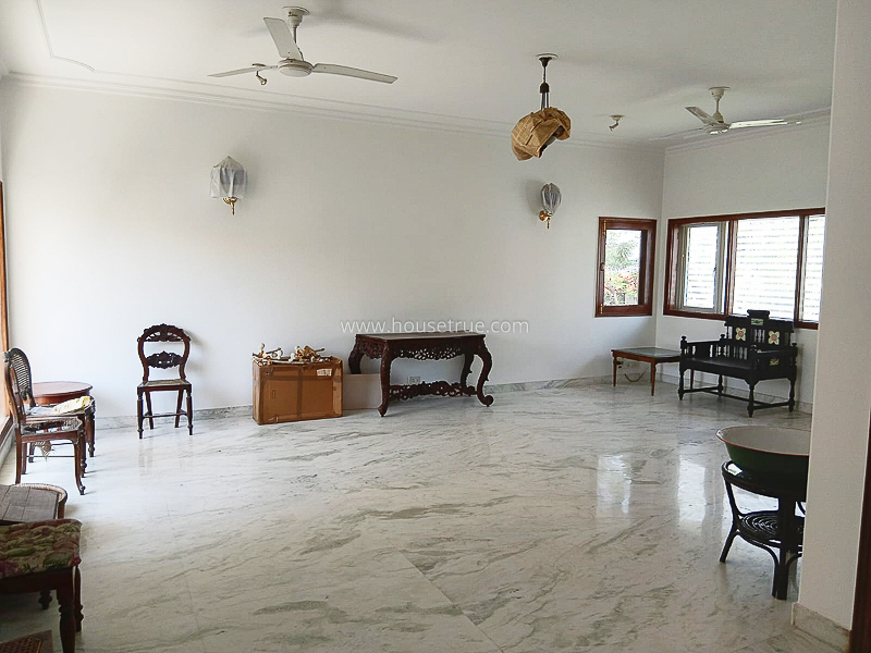 3 BHK Flat For Rent in Nizamuddin East