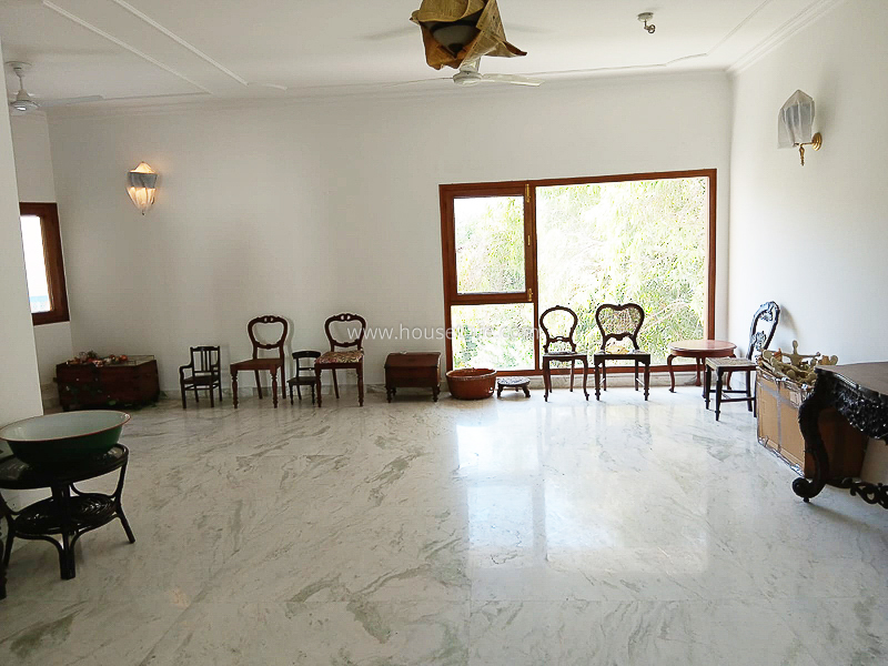 3 BHK Flat For Rent in Nizamuddin East
