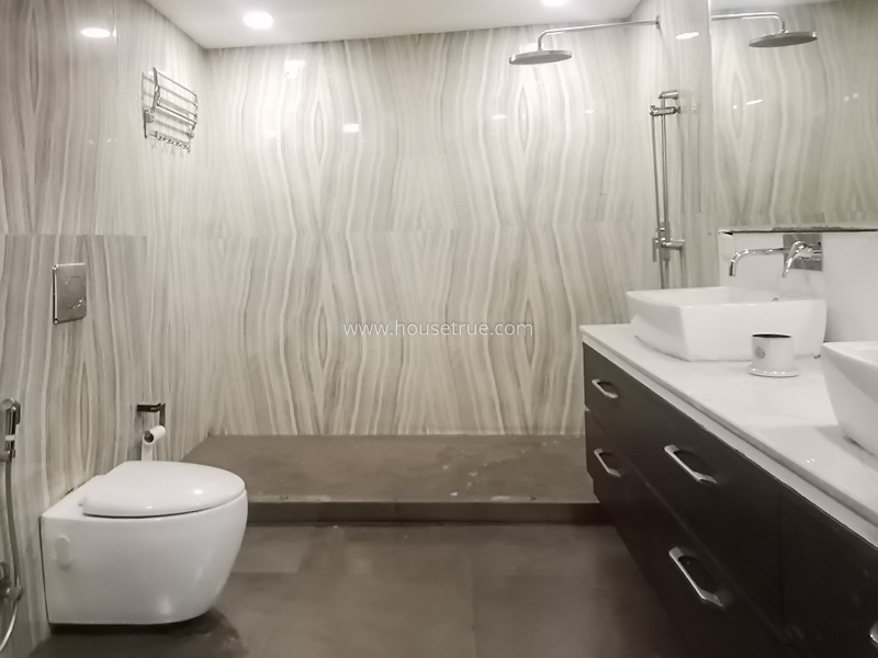 8 BHK House For Rent in Vasant Vihar