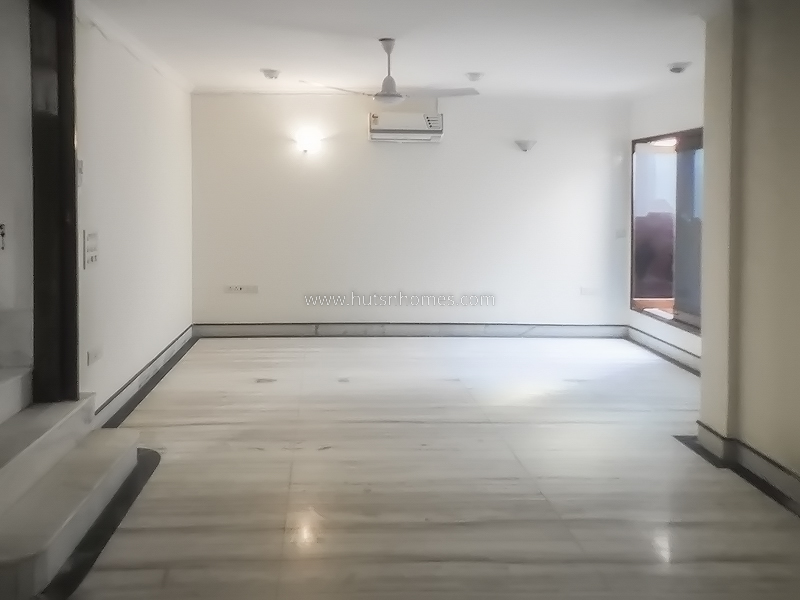 7 BHK House For Rent in Maharani Bagh