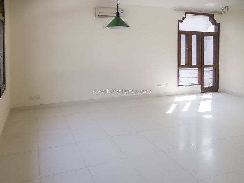 7 BHK House For Rent in Maharani Bagh