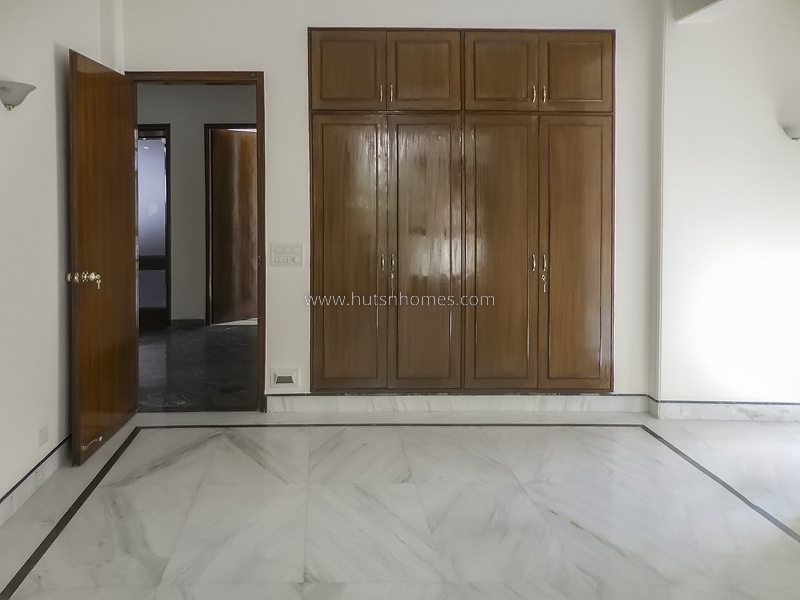 7 BHK House For Rent in Maharani Bagh