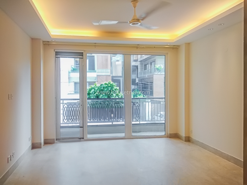 3 BHK Duplex For Rent in Shanti Niketan