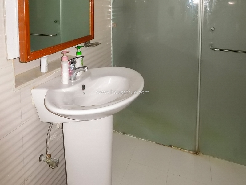 2 BHK Flat For Rent in Shanti Niketan