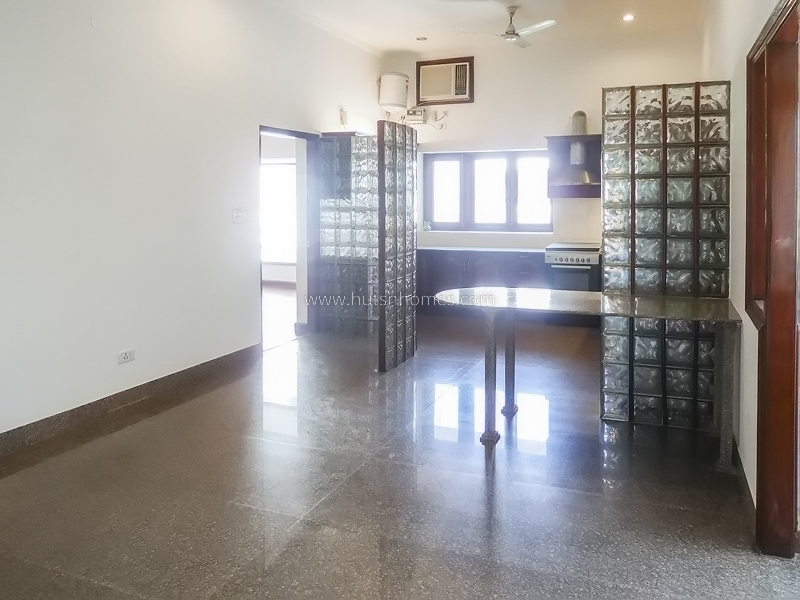 3 BHK Flat For Rent in Sundar Nagar