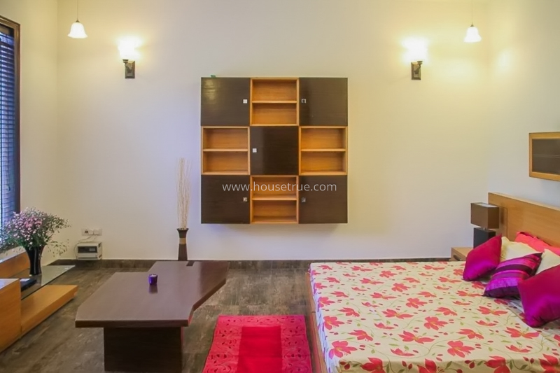 8 BHK Farm House For Rent in Dlf Chattarpur Farms