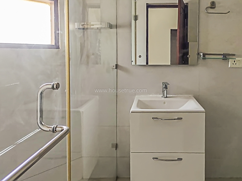 5 BHK House For Rent in Vasant Vihar