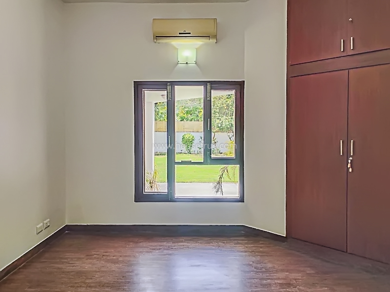 5 BHK House For Rent in Vasant Vihar