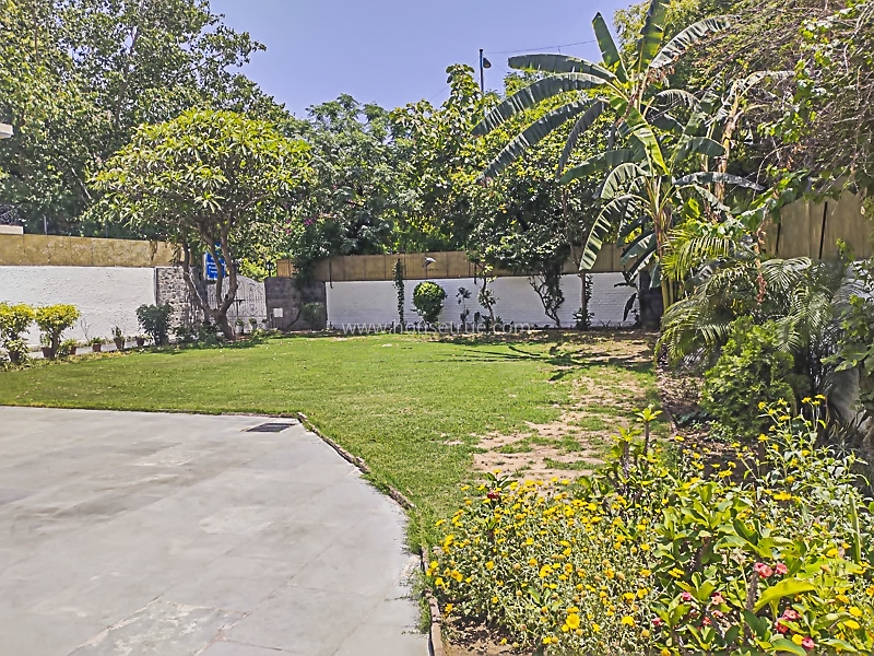 5 BHK House For Rent in Vasant Vihar