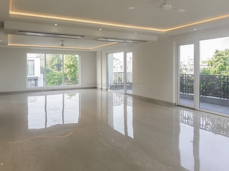 5 BHK Flat For Rent in Vasant Vihar